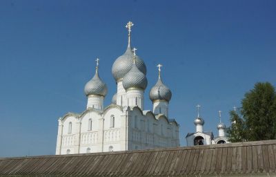 РОСТОВ ВЕЛИКИЙ: ФИНИФТЬ И МЕДОВЫЕ ТРАДИЦИИ