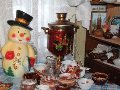 ПОДВОРЬЕ НА ПОЧИНКЕ: ЗИМНЯЯ СКАЗКА У РУССКОЙ ПЕЧКИ