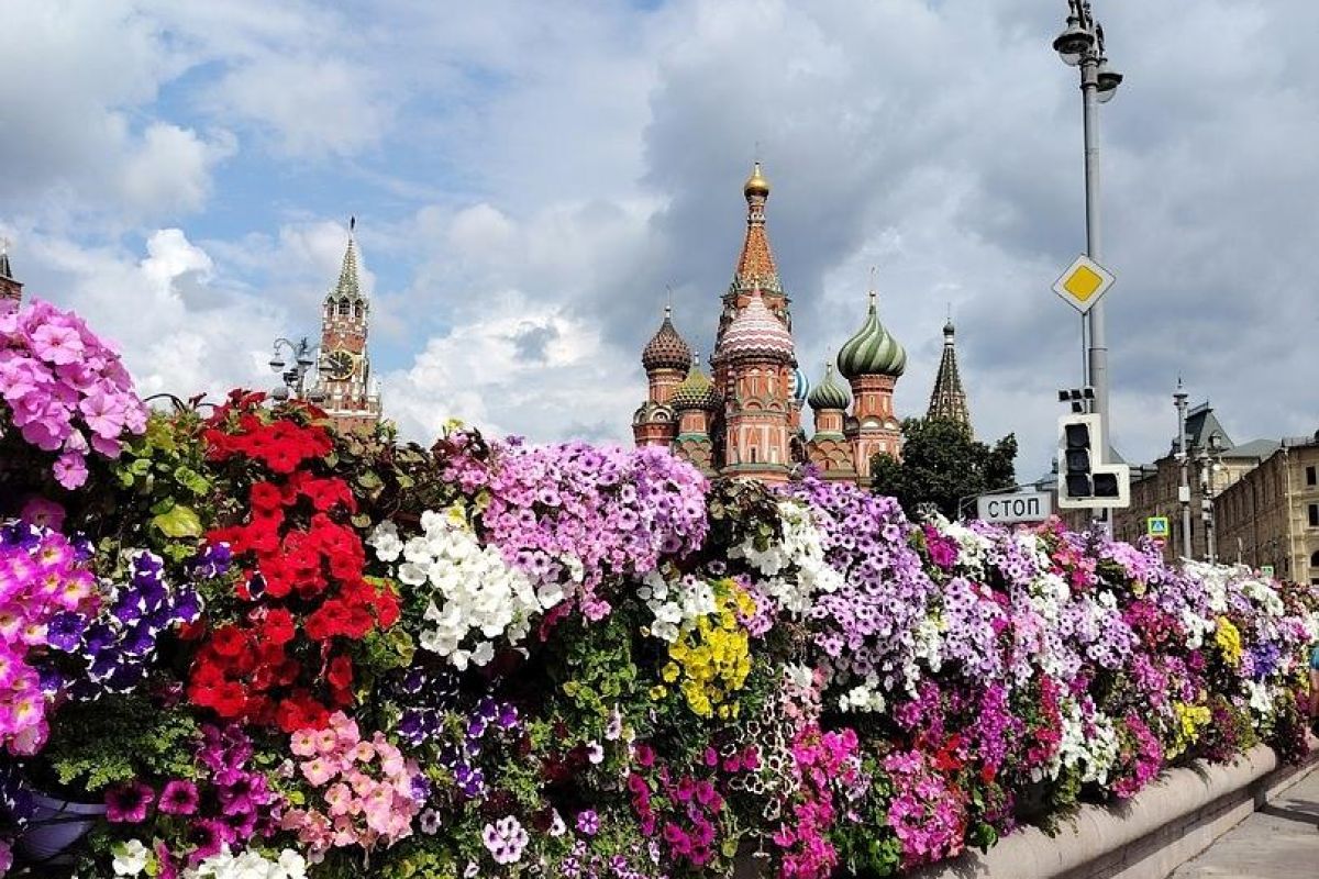 МОСКВА: ПУТЕШЕСТВИЕ НА ОСТРОВ МЕЧТЫ