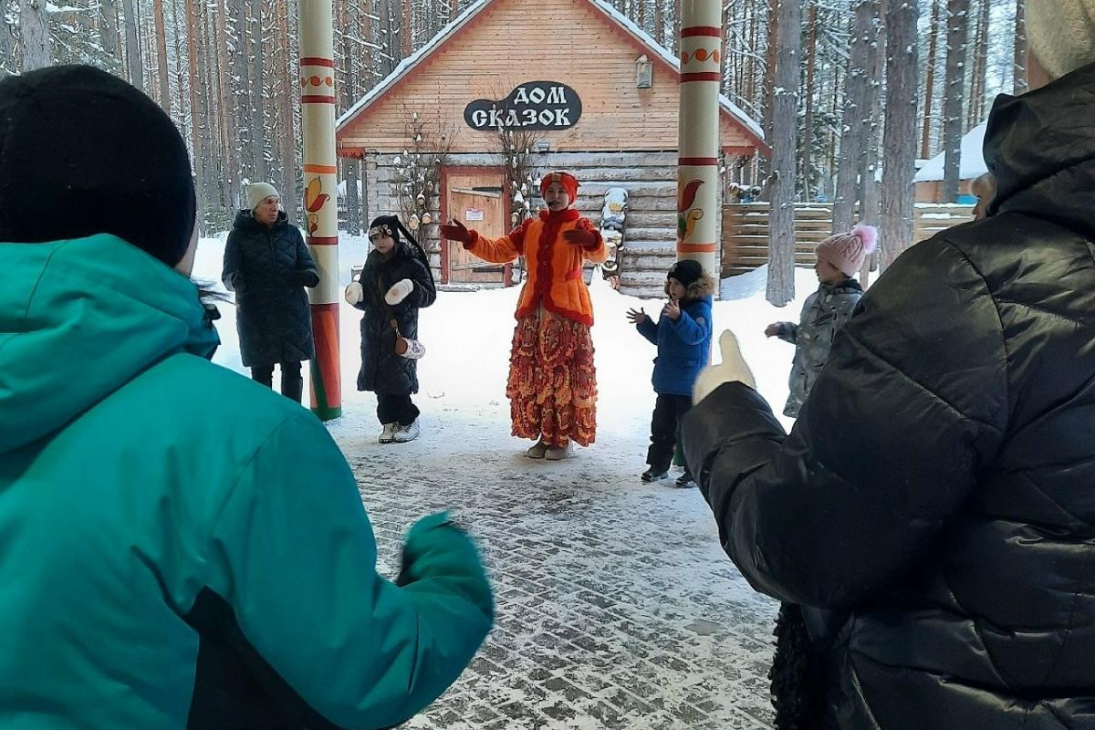 ВЕЛИКИЙ УСТЮГ: ОДИН ДЕНЬ НА ВОТЧИНЕ ДЕДА МОРОЗА