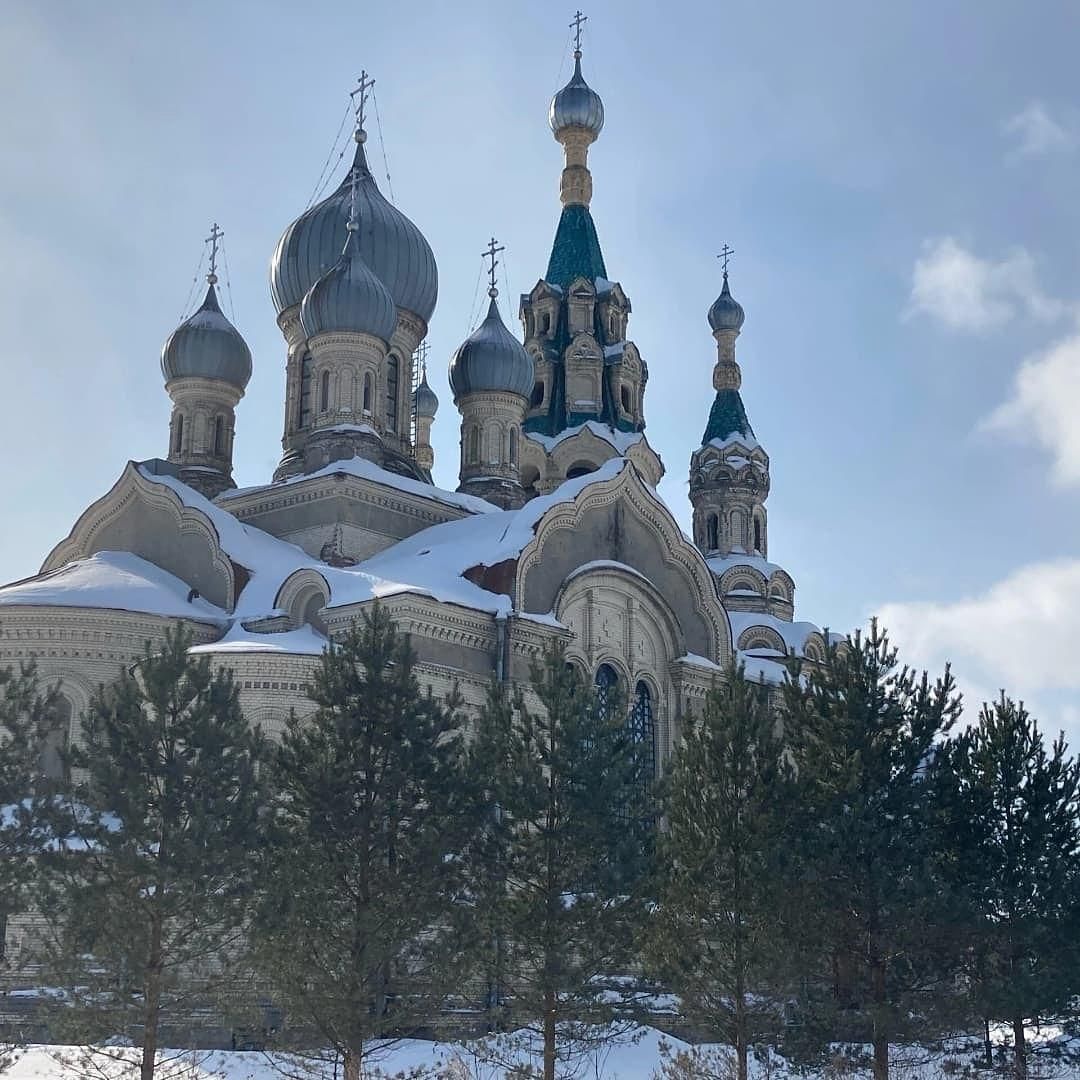 КУКОБОЙ: ЗИМНИЕ ЗАБАВЫ У БАБУШКИ-ЯГИ